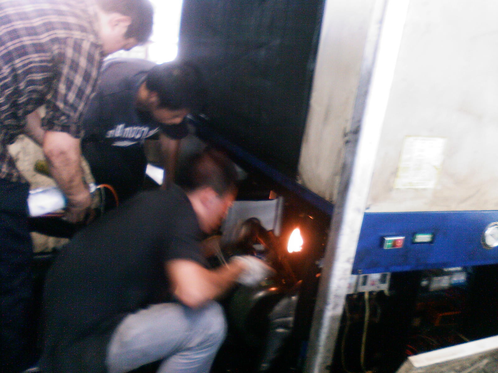 大中小型中央空调检测维修维护